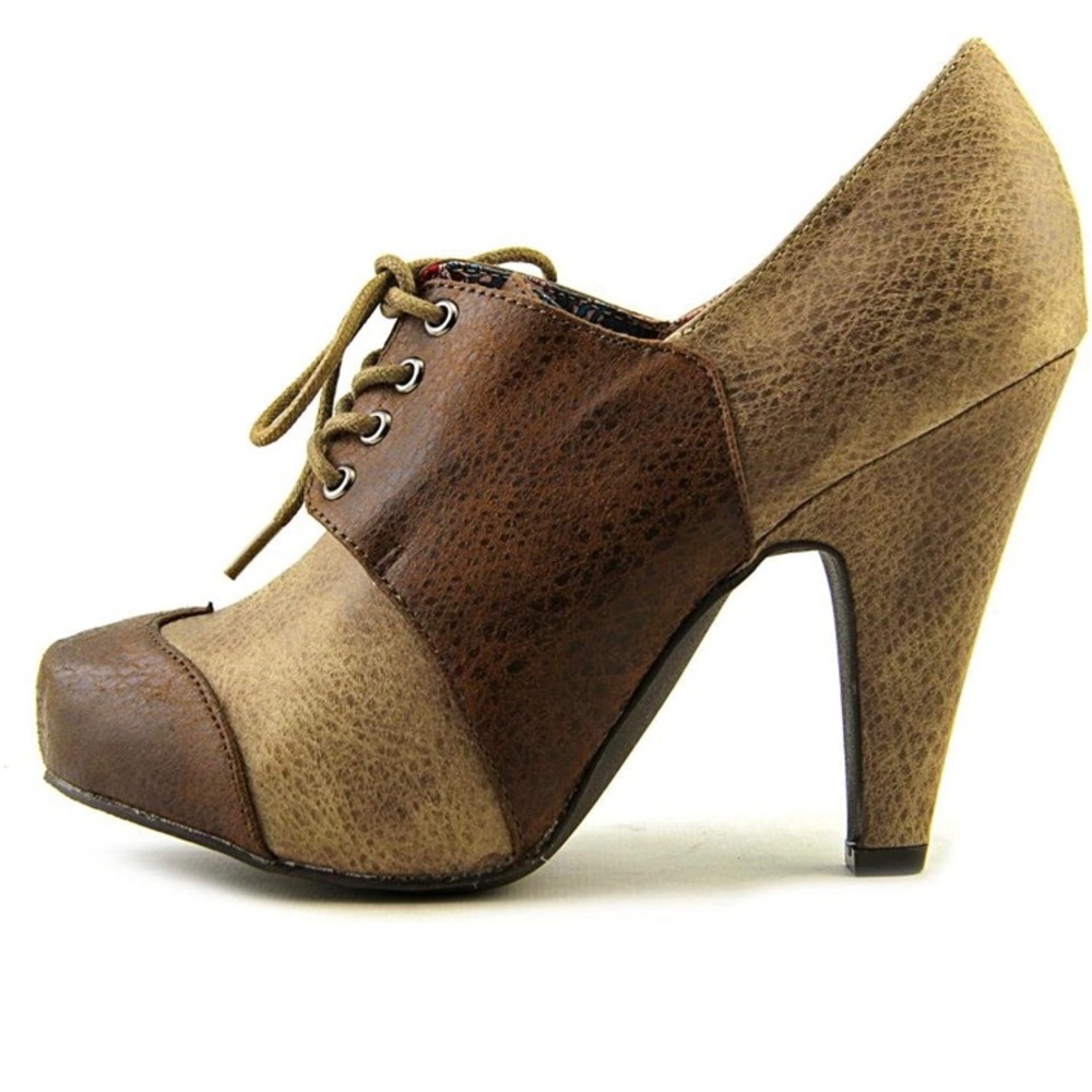NEW NOT RATED Party Fuel Taupe 8.5 Oxford Heels